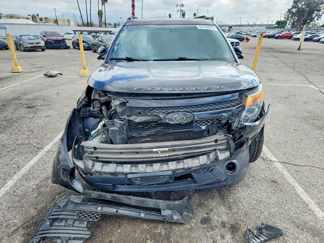 2015 Ford Explorer Sport - zdjęcie 5