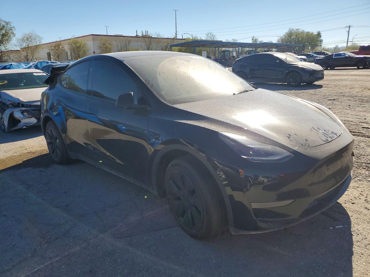 2025 Tesla Model Y - zdjęcie 4