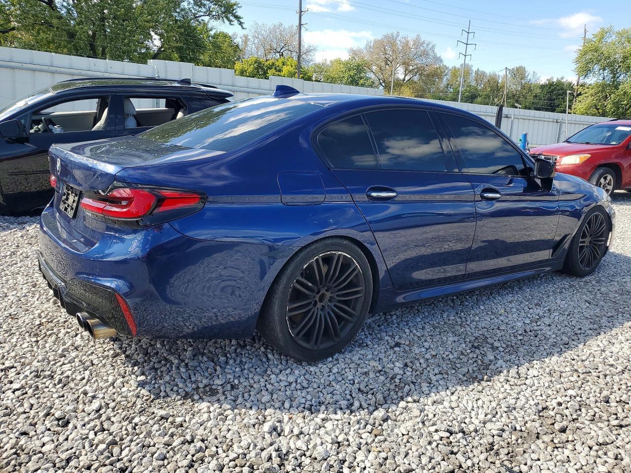 2017 BMW Seria 5 540i - zdjęcie 3