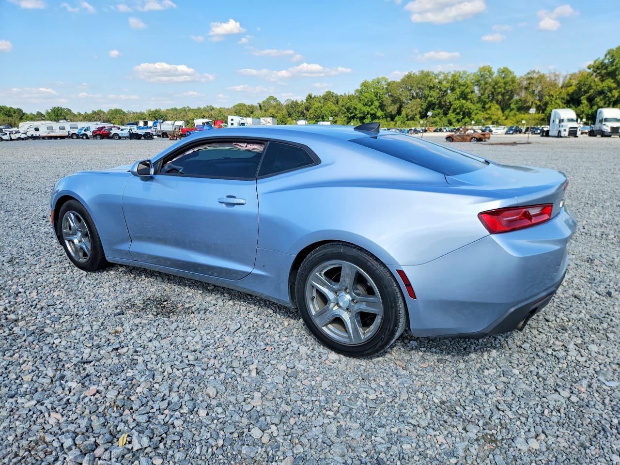 2018 Chevrolet Camaro Lt - zdjęcie 2
