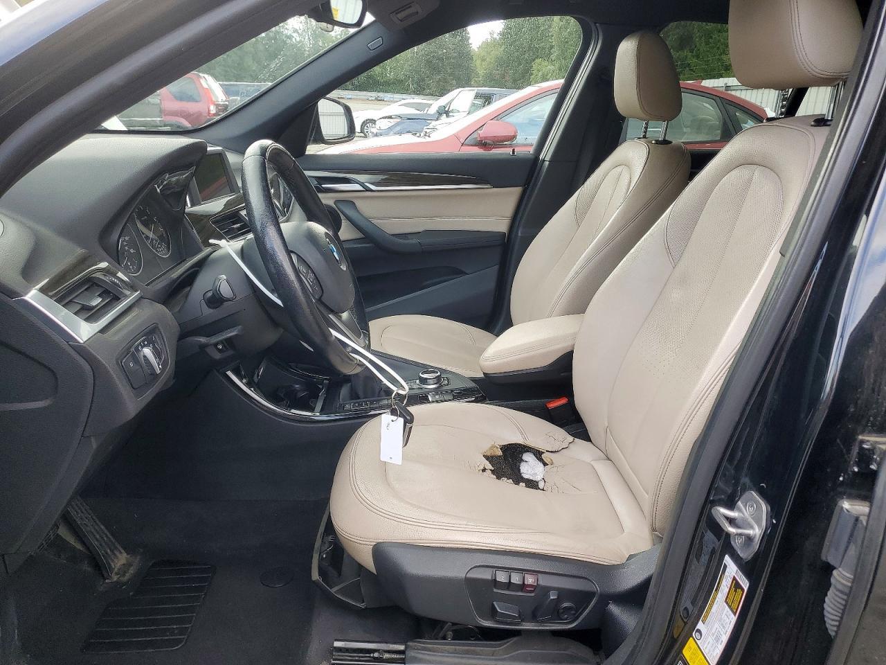 2016 BMW X1 xDrive28I - zdjęcie 7
