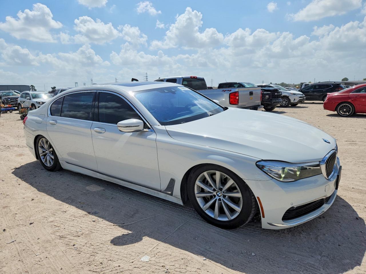 2018 BMW 740 I - zdjęcie 4
