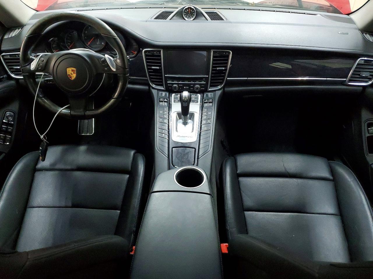 2016 Porsche Panamera 2 - zdjęcie 8