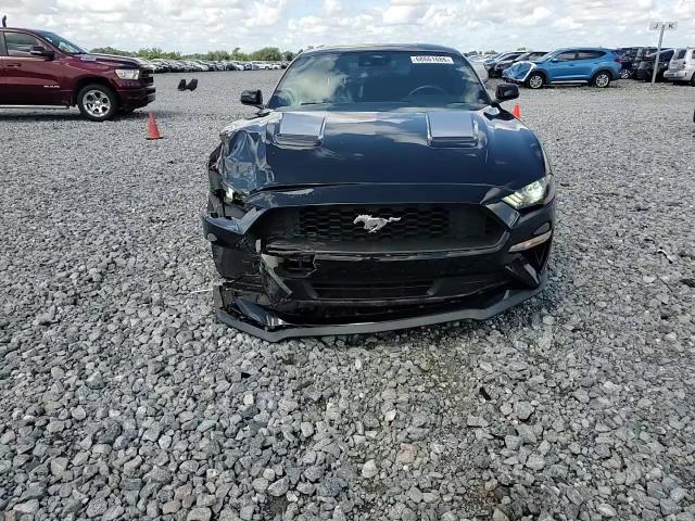 2022 Ford Mustang - zdjęcie 14