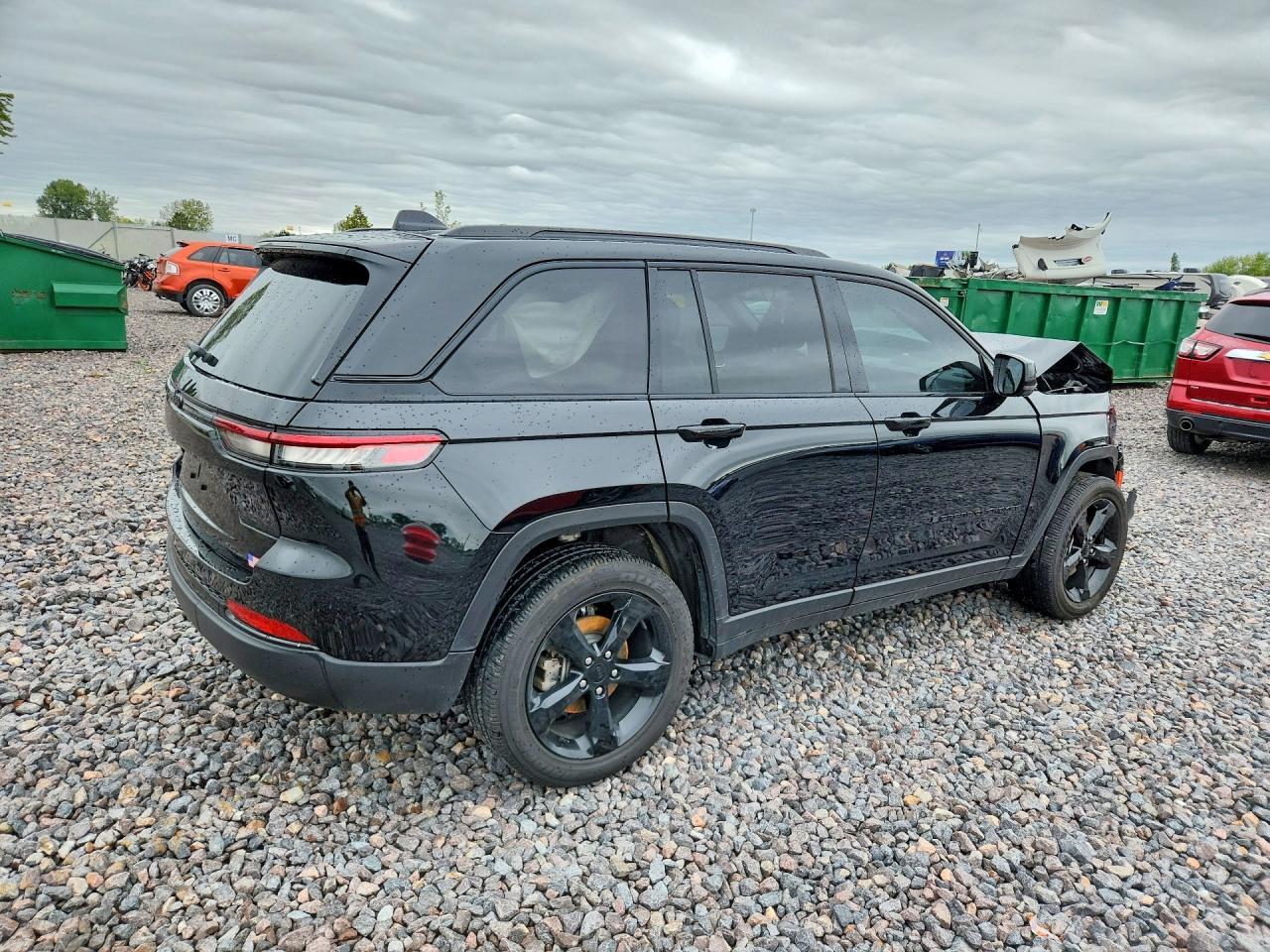 2025 Jeep Grand Cherokee Laredo - zdjęcie 3