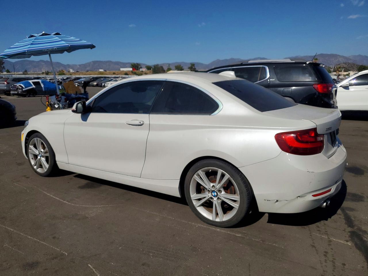 2015 BMW 228 I - zdjęcie 2