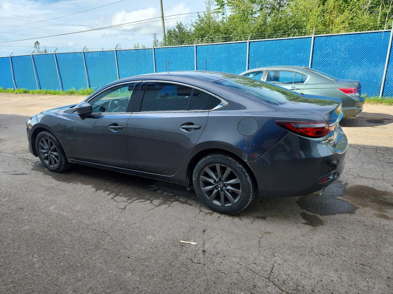 2021 Mazda 6 Touring - zdjęcie 2