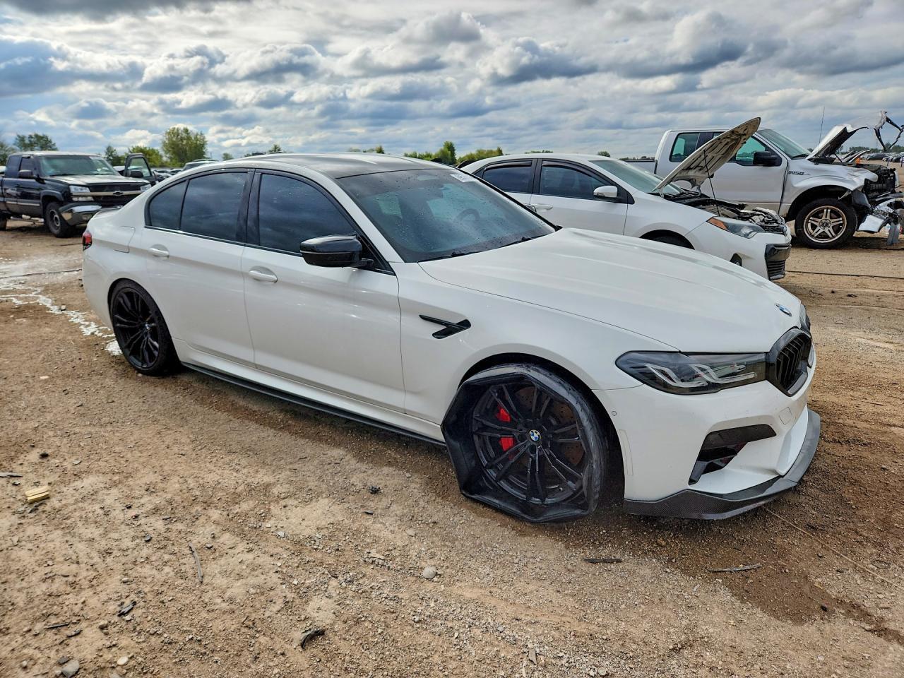 2021 BMW M5 - zdjęcie 4