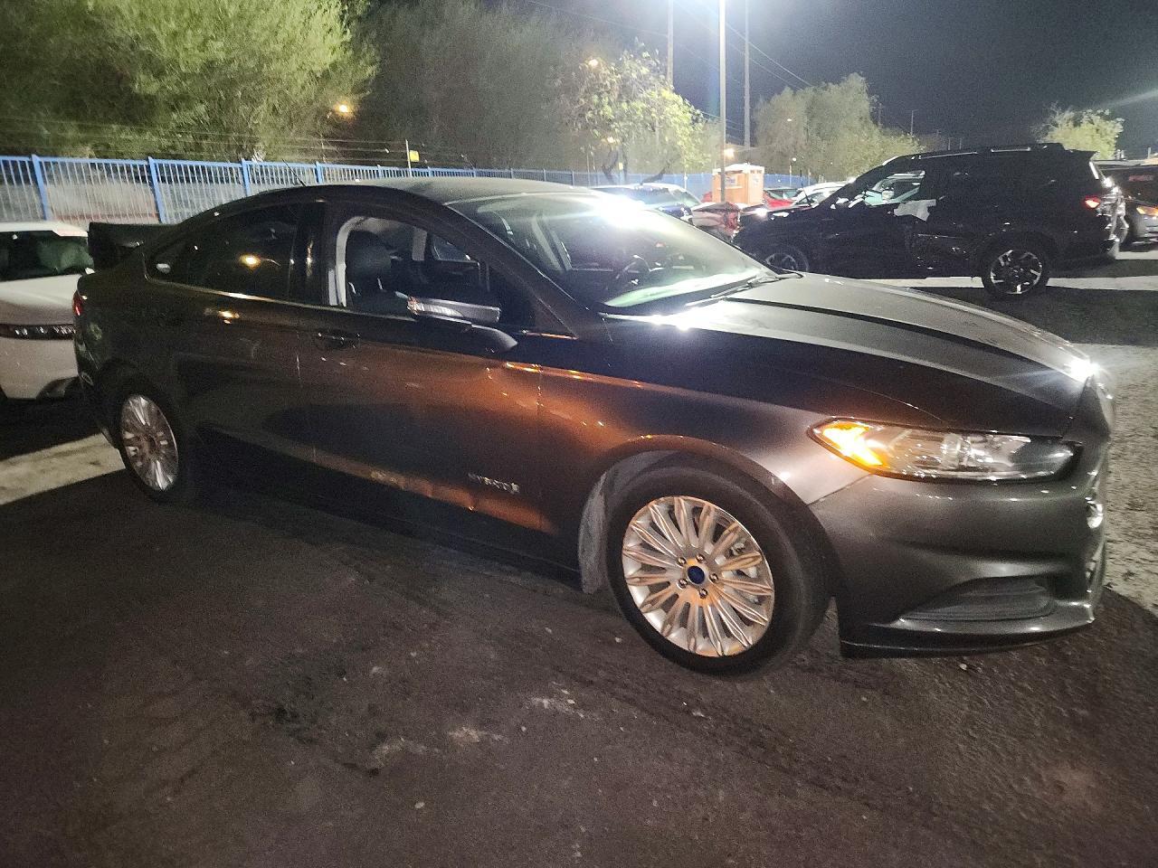 2016 Ford Fusion Se Hybrid - zdjęcie 4
