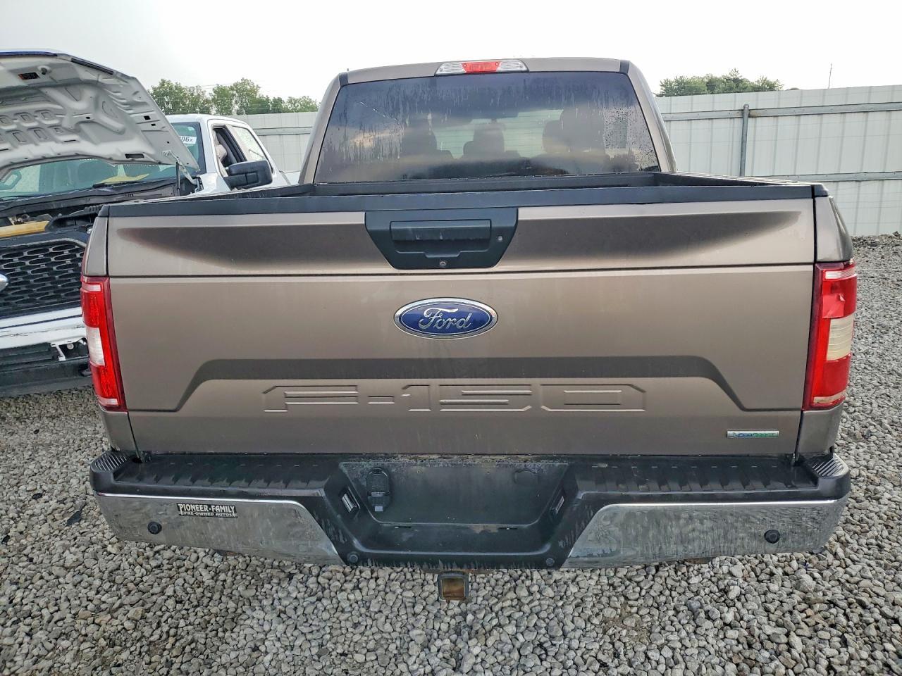 2020 Ford F150 Supercrew - zdjęcie 6