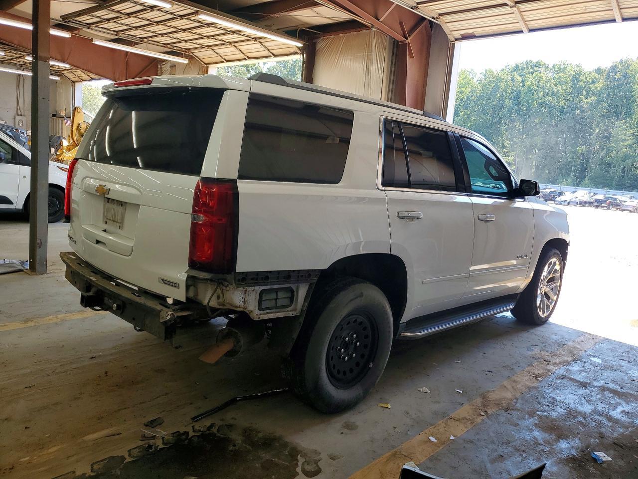 2018 Chevrolet Tahoe K1500 Premier - zdjęcie 3