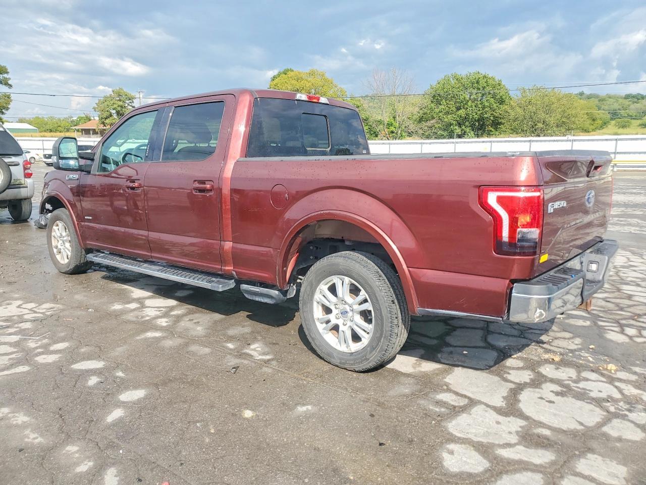 2016 Ford F150 Supercrew - zdjęcie 2