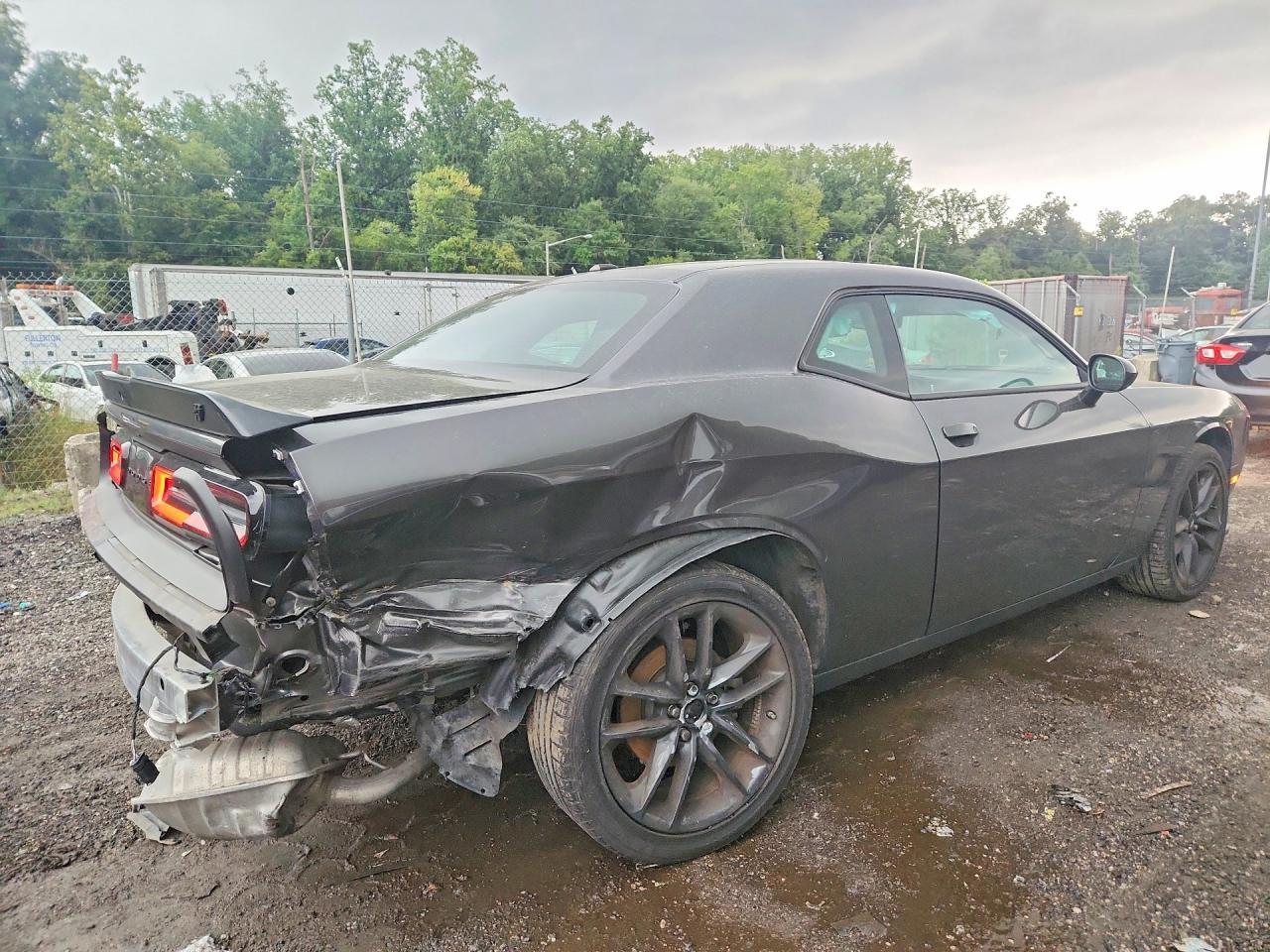 2023 Dodge Challenger Gt - zdjęcie 3