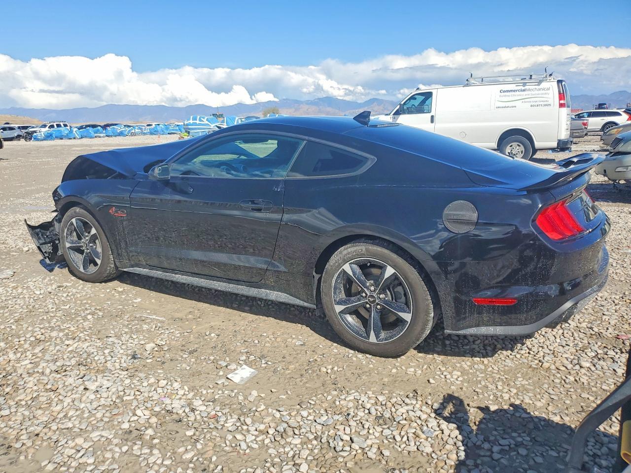 2020 Ford Mustang Gt - zdjęcie 2