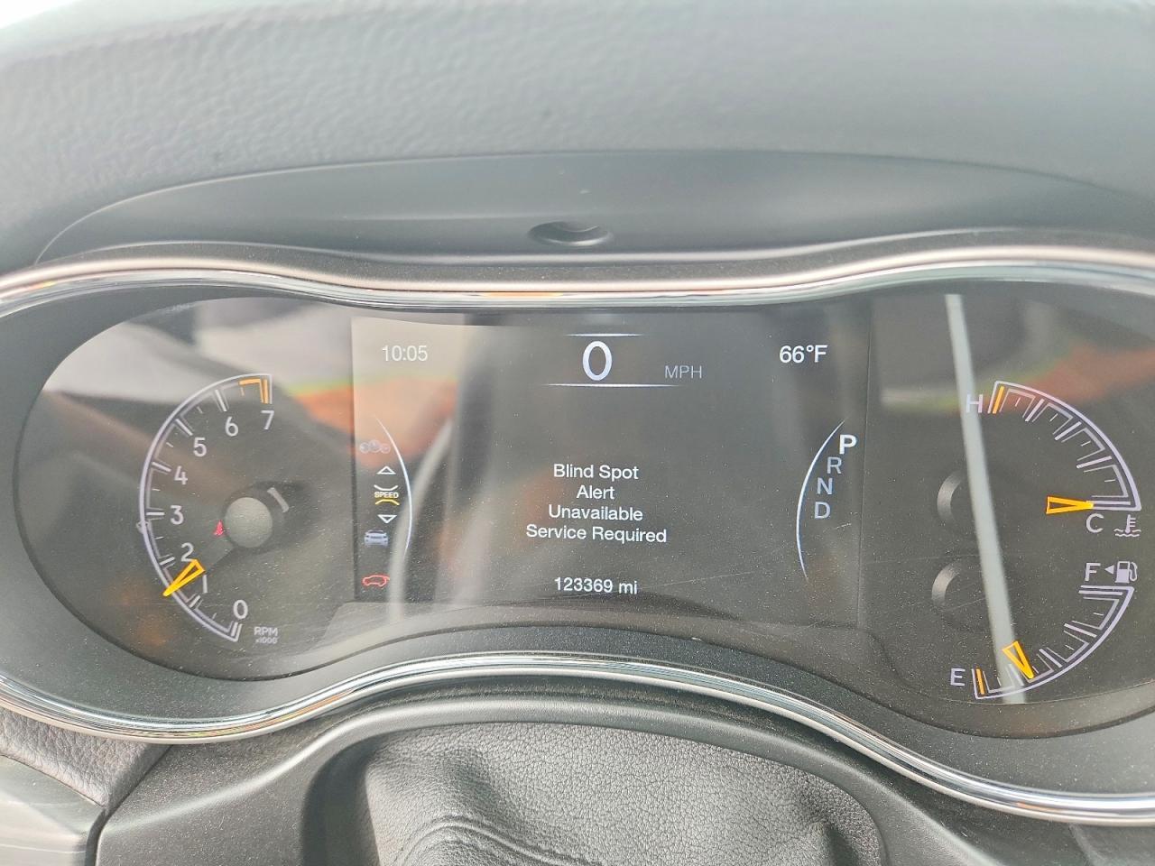 2019 Jeep Grand Cherokee Limited - zdjęcie 9
