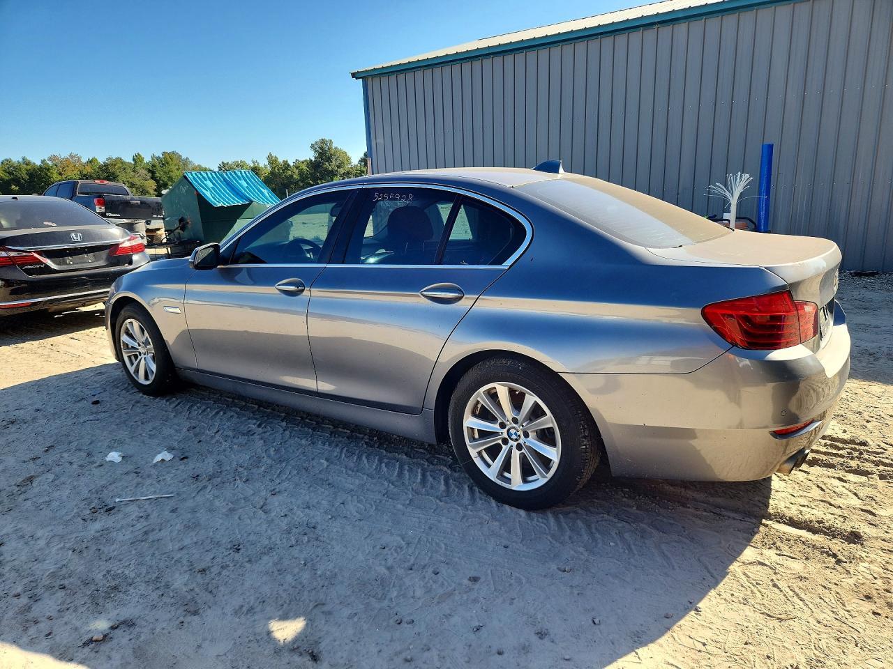 2015 BMW 528 I - zdjęcie 2