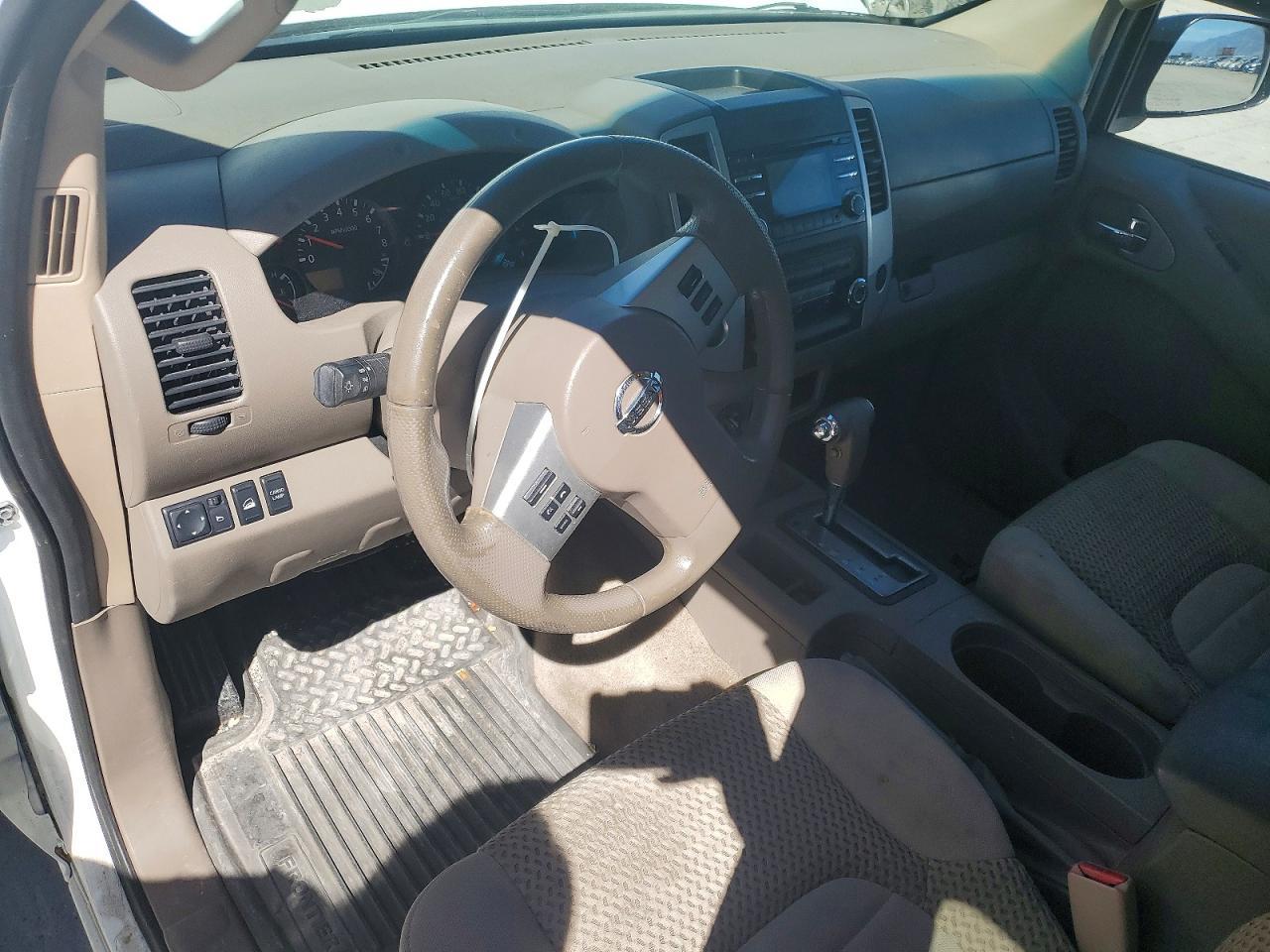 2013 Nissan Frontier Sv V6 - zdjęcie 8