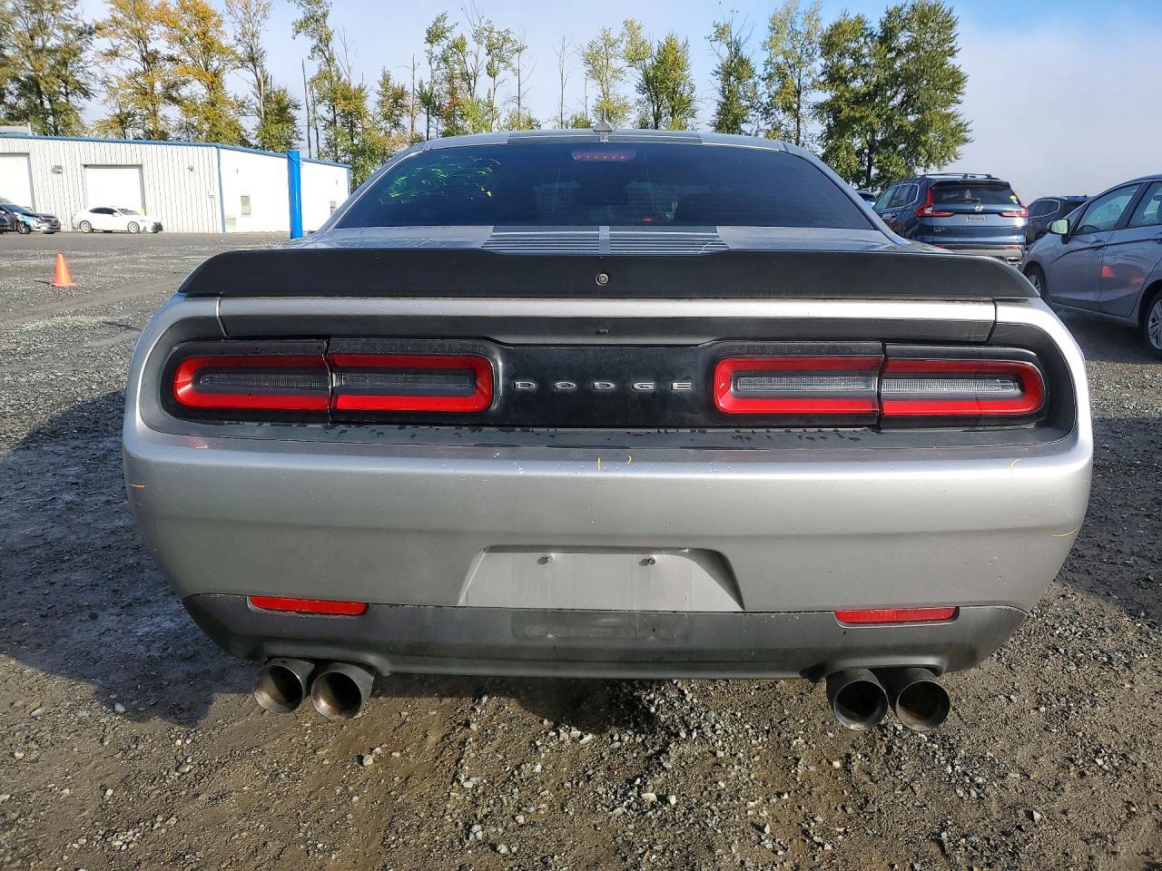 2016 Dodge Challenger Sxt - zdjęcie 6