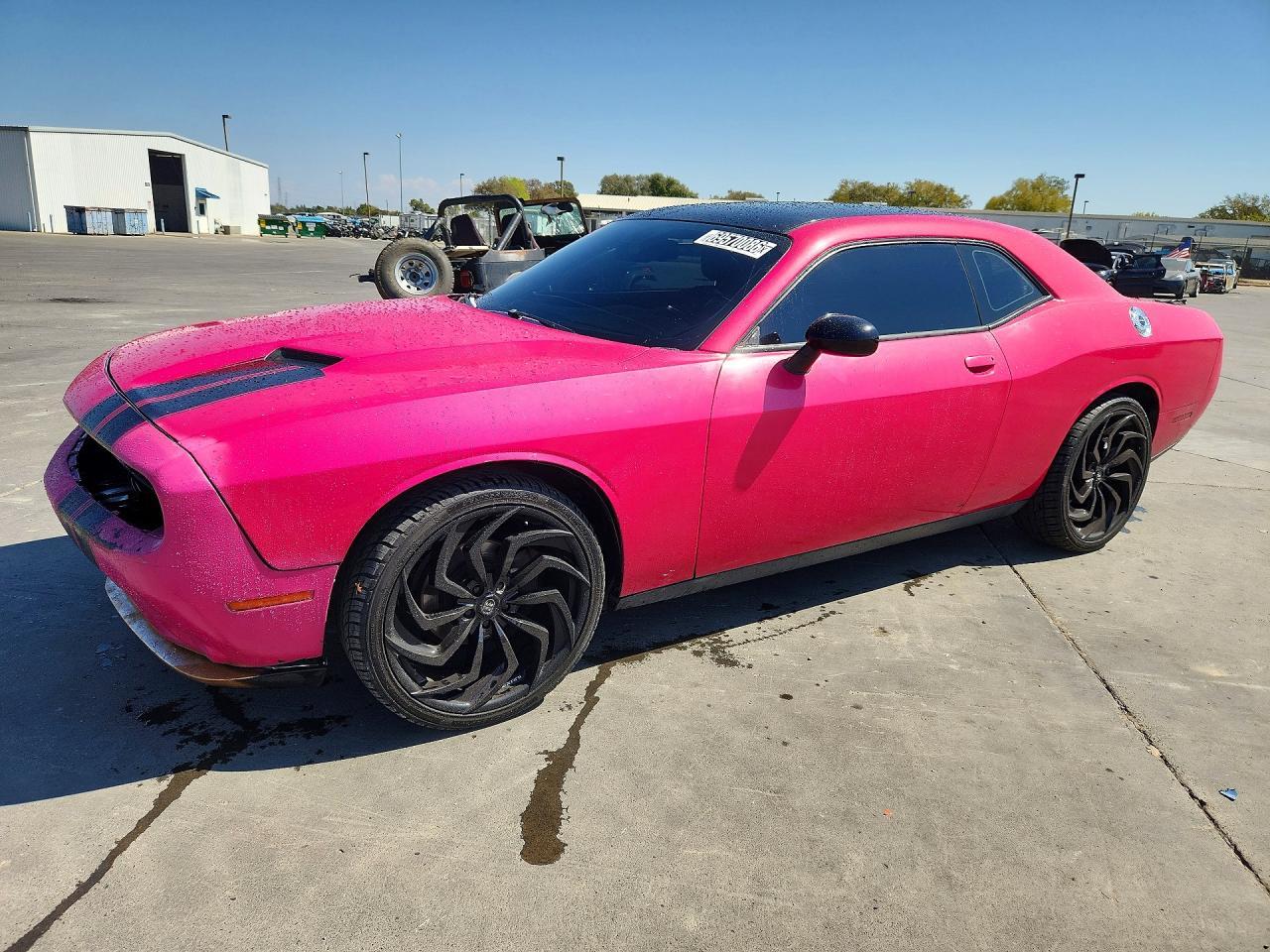 2016 Dodge Challenger Sxt - zdjęcie główne