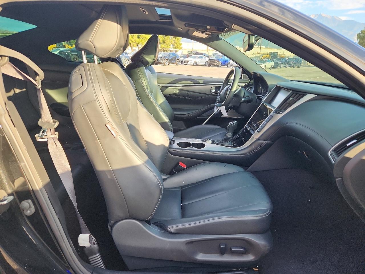 2017 Infiniti Q60 3.0T Premium - zdjęcie 7