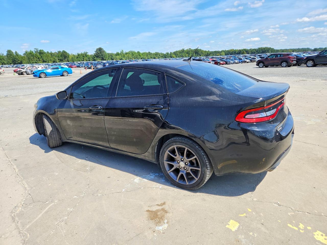 2016 Dodge Dart Sxt - zdjęcie 2