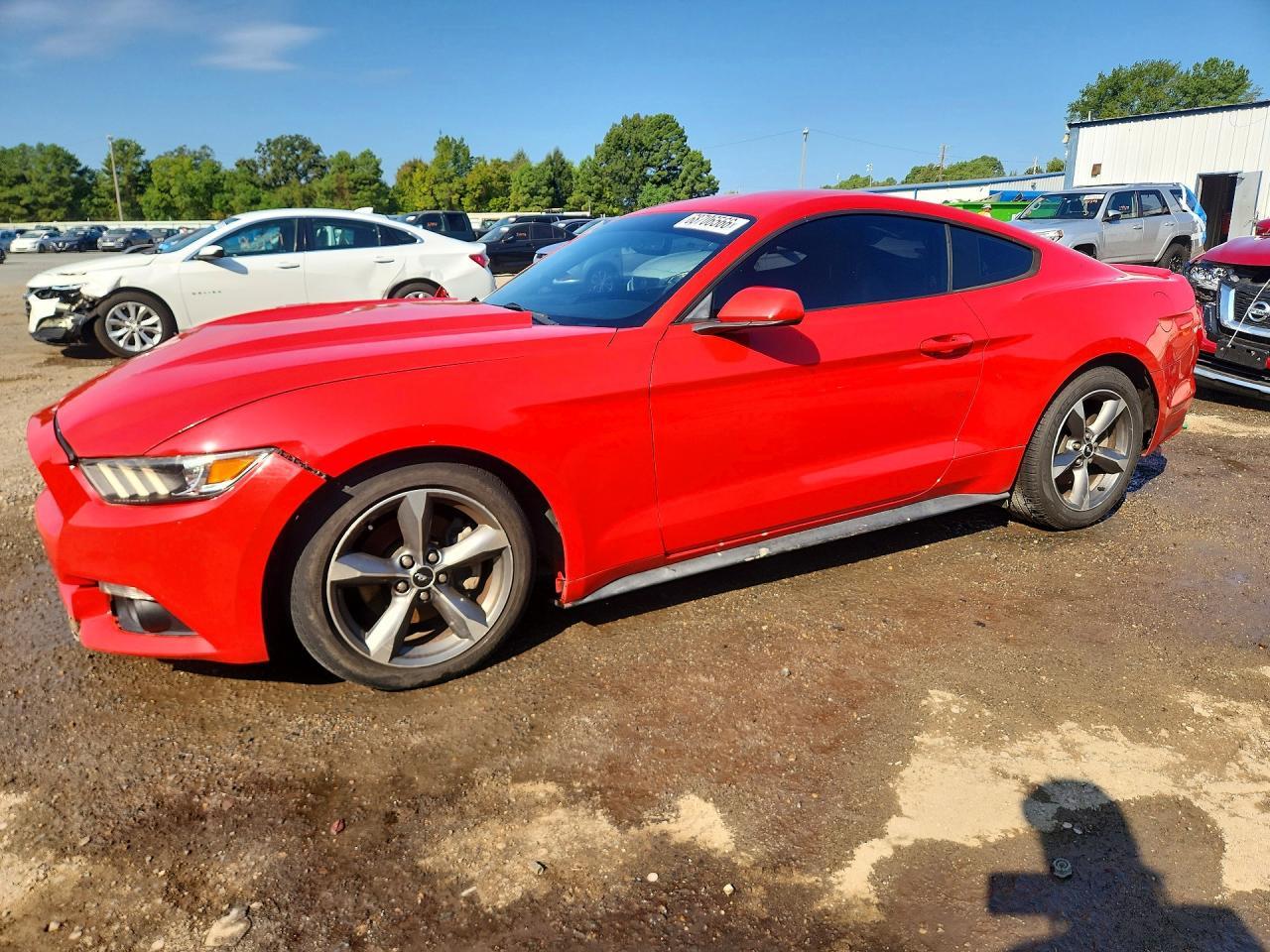 2016 Ford Mustang - zdjęcie główne