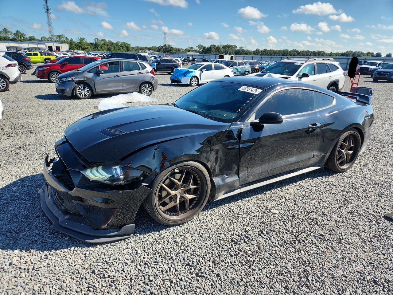 2020 Ford Mustang - zdjęcie główne