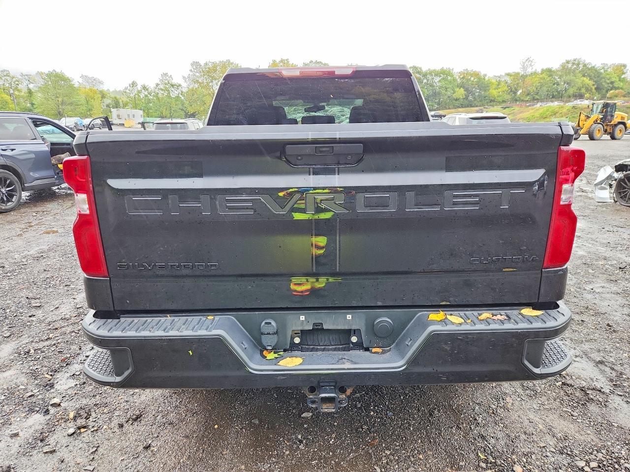 2021 Chevrolet Silverado K1500 Custom - zdjęcie 6