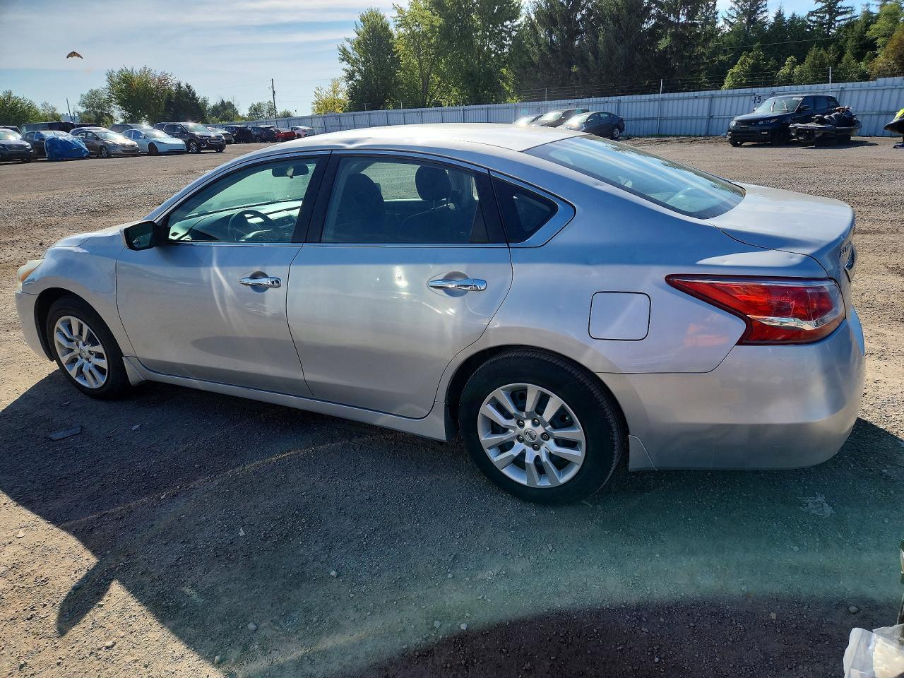 2013 Nissan Altima 2.5 - zdjęcie 2