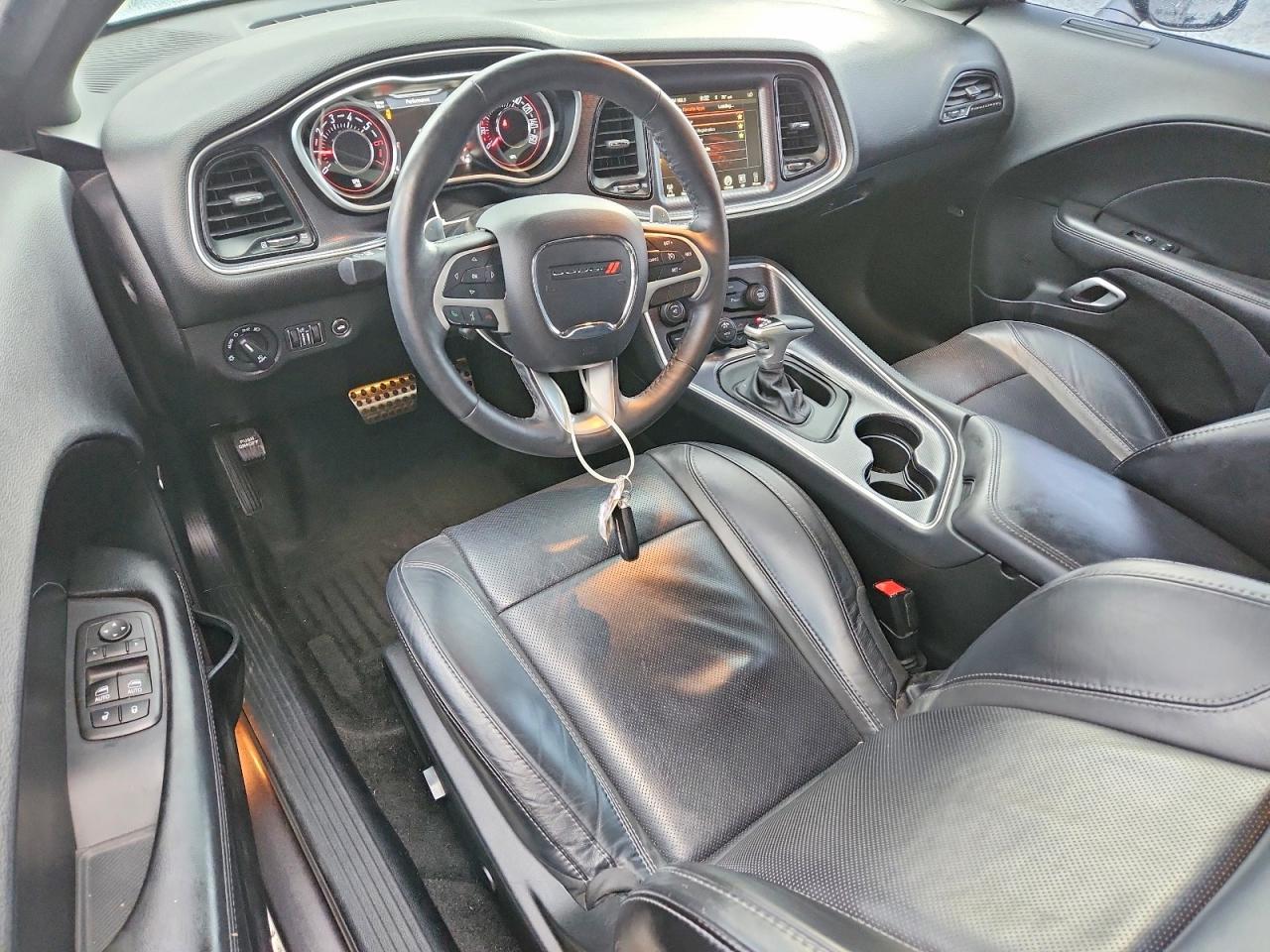 2015 Dodge Challenger Sxt Plus - zdjęcie 8