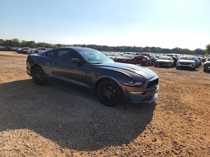 2018 Ford Mustang - zdjęcie 13