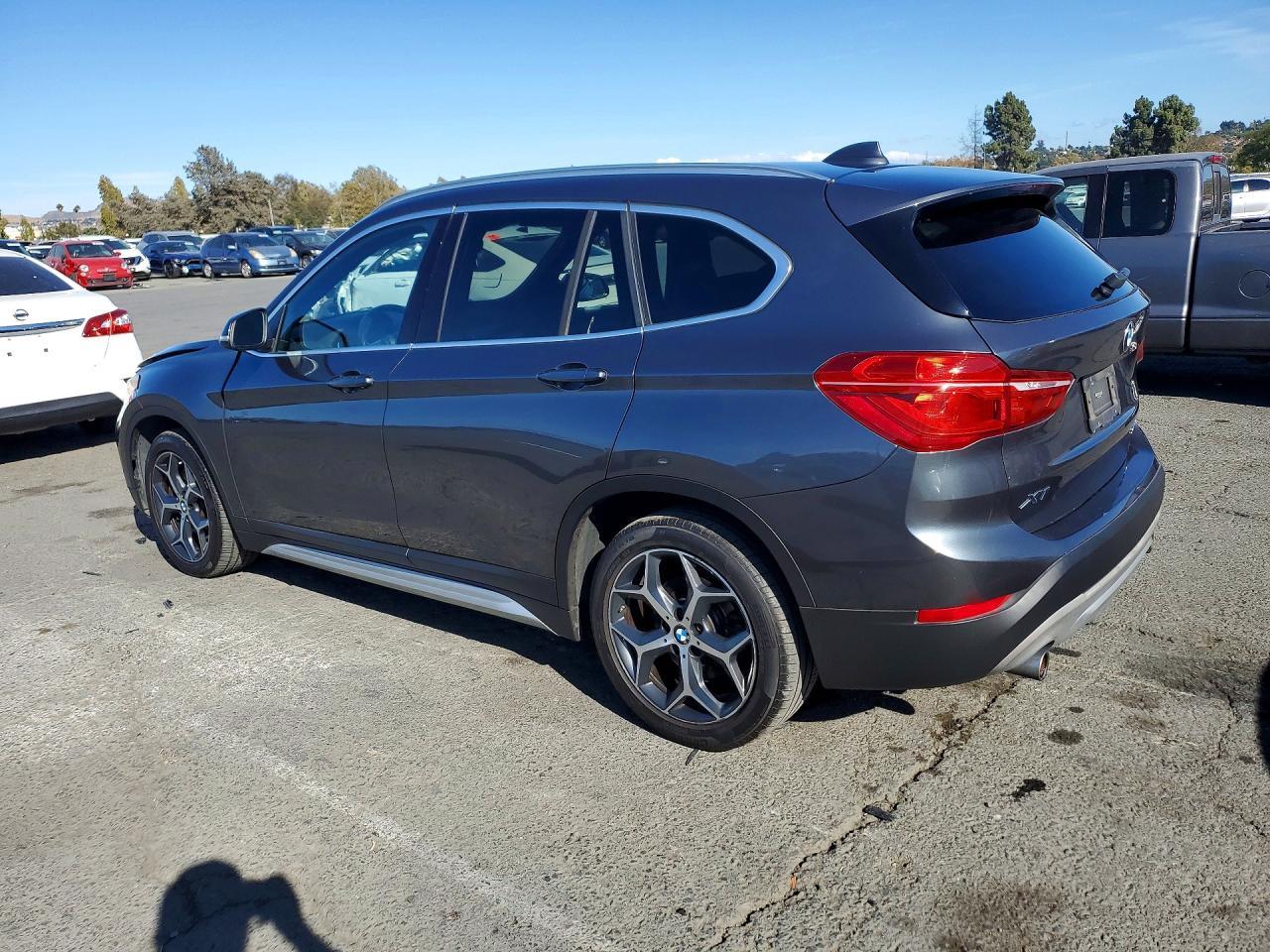 2018 BMW X1 Sdrive28I - zdjęcie 2