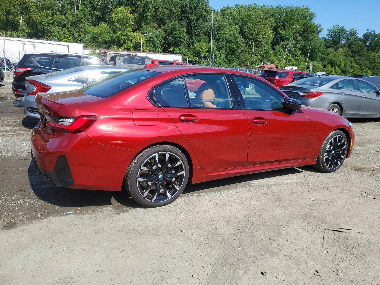 2026 BMW Seria 3 330i - zdjęcie 3