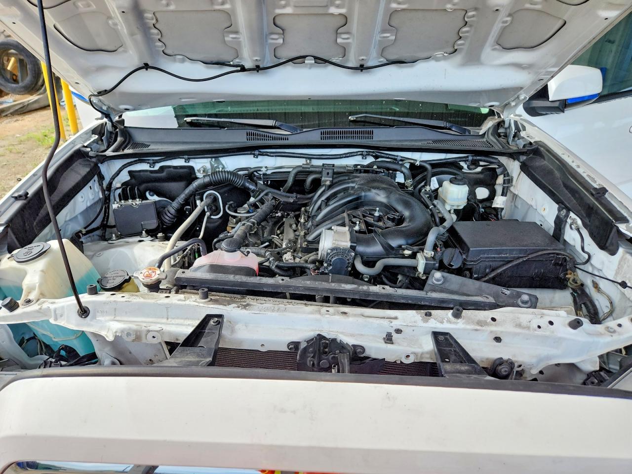 2019 Toyota Tacoma Sr5 V6 - zdjęcie 11
