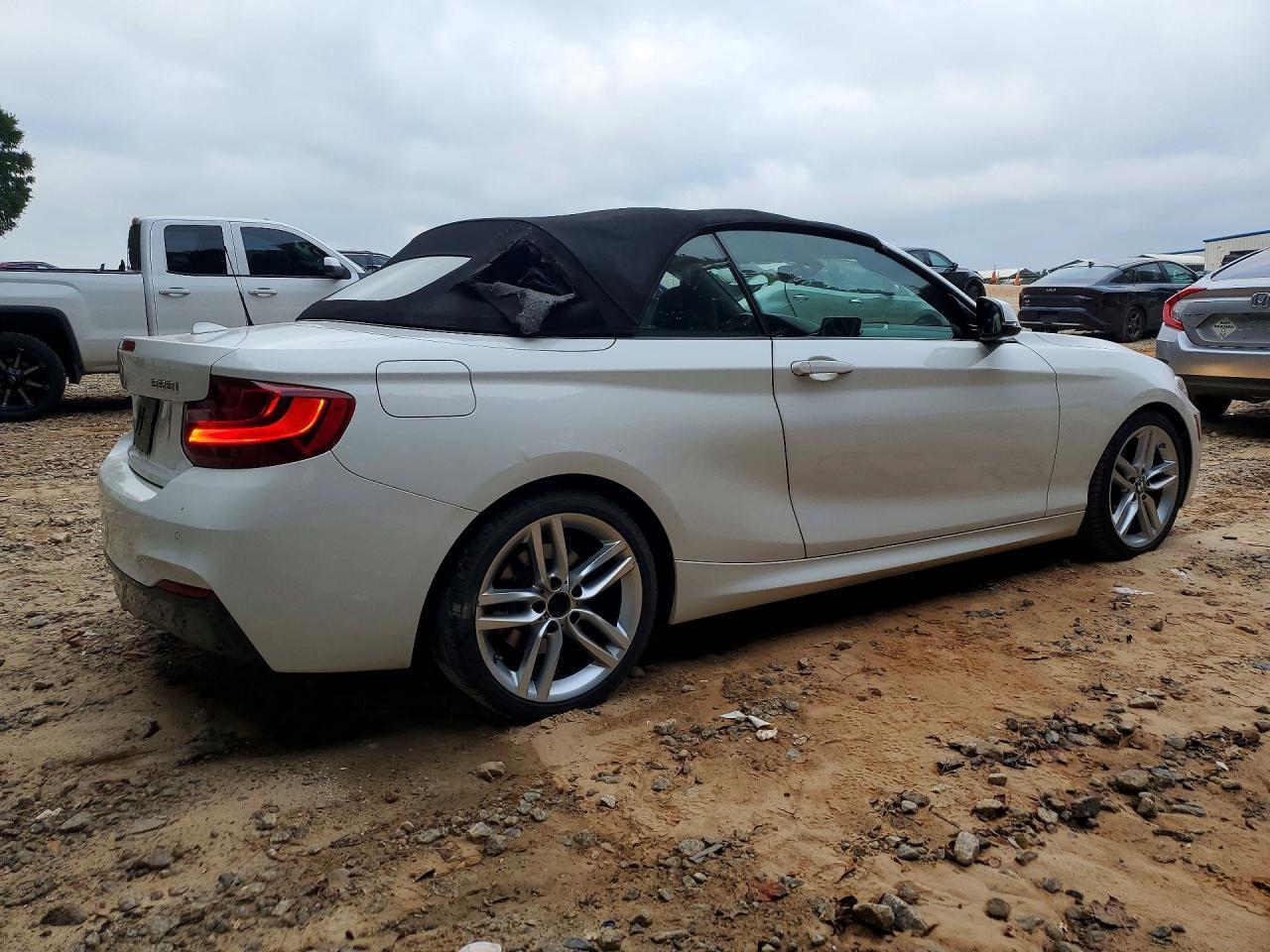 2015 BMW 228 I - zdjęcie 3