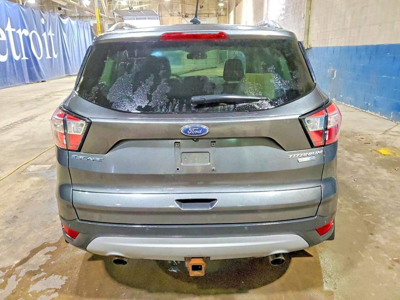 2018 Ford Escape Titanium - zdjęcie 6