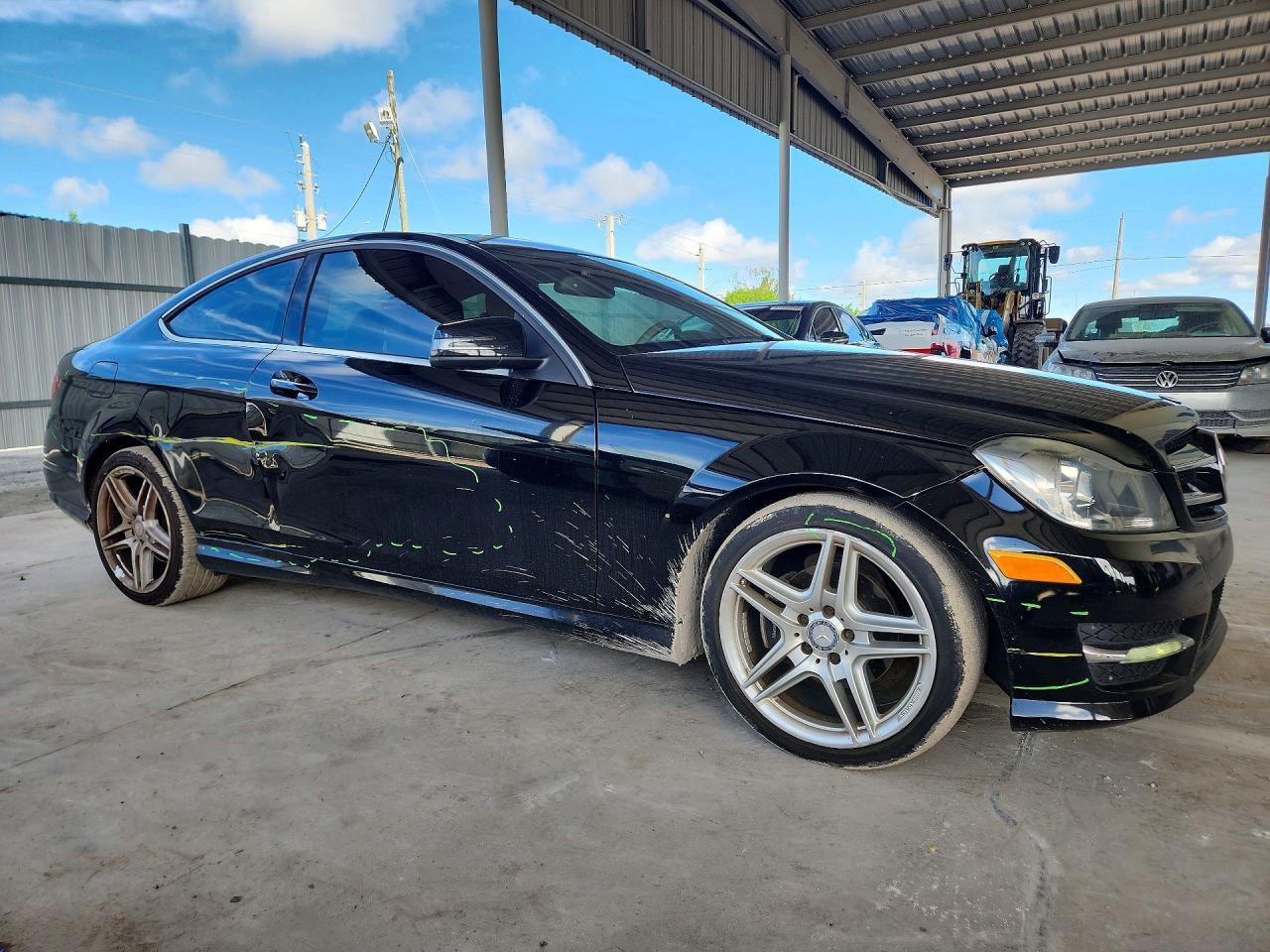 2015 Mercedes-Benz C 250 - zdjęcie 4