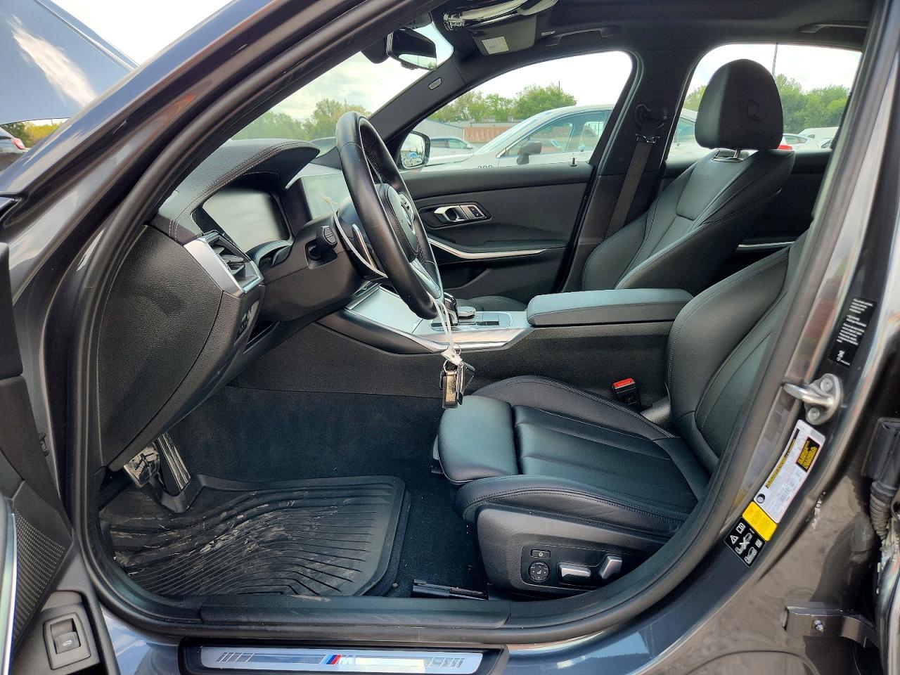 2021 BMW Seria 3 330i - zdjęcie 7