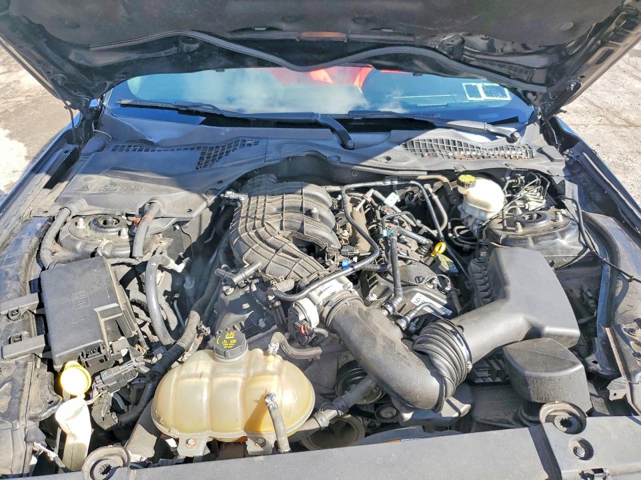 2016 Ford Mustang - zdjęcie 11