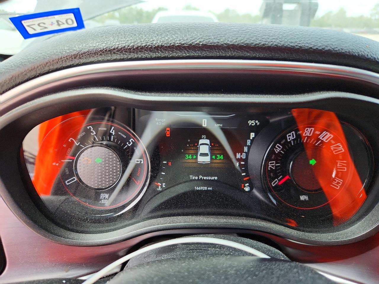 2016 Dodge Challenger Sxt - zdjęcie 9
