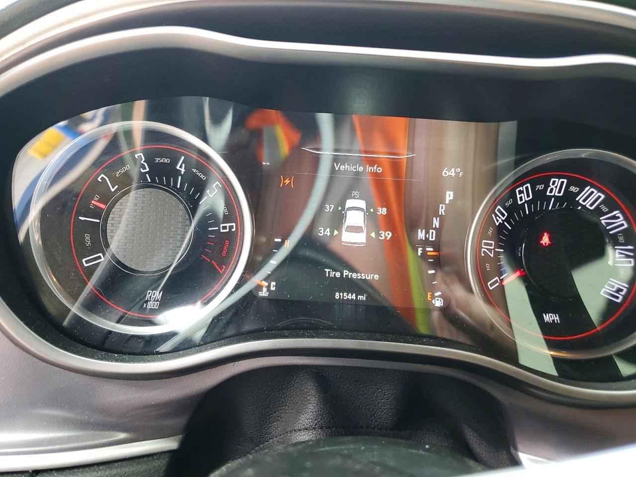 2020 Dodge Challenger Gt - zdjęcie 9