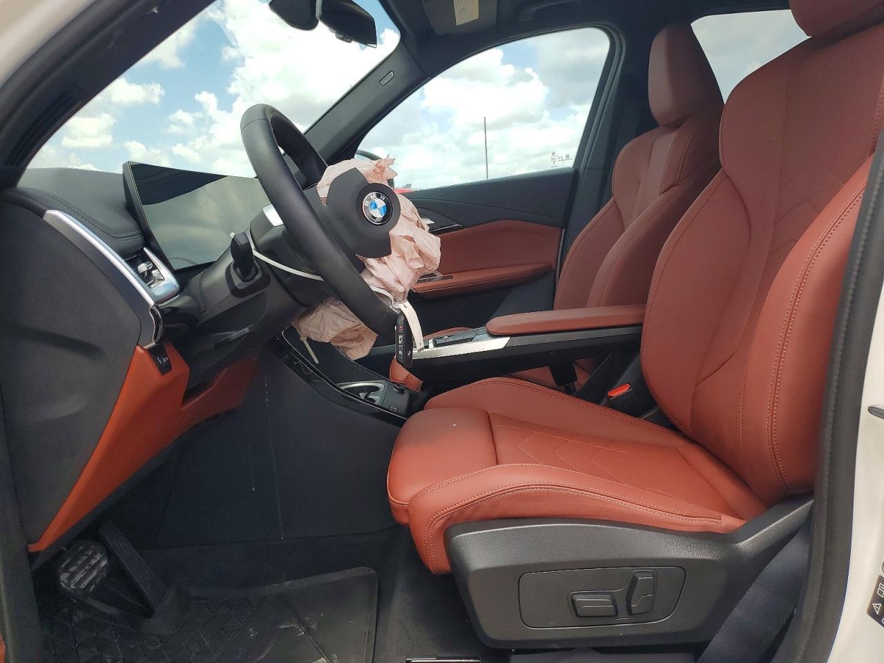 2026 BMW X1 xDrive28I - zdjęcie 10