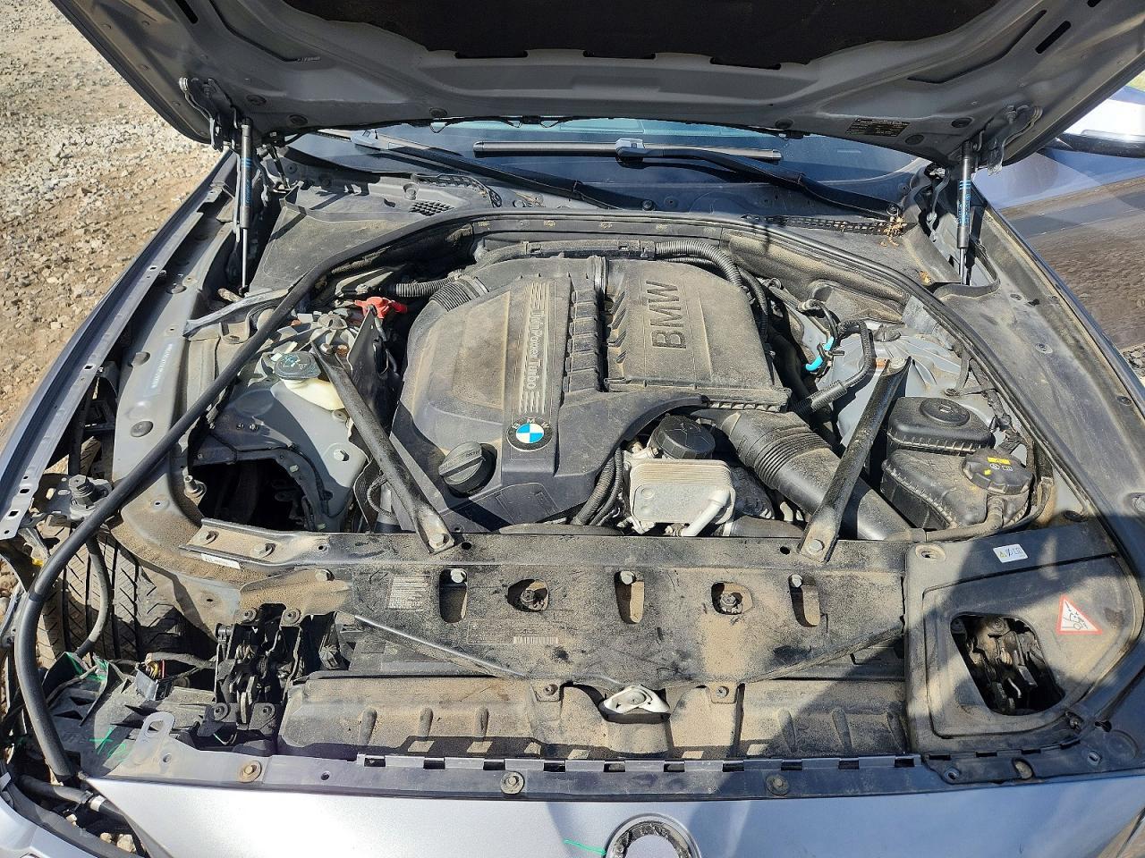 2014 BMW Seria 5 535i - zdjęcie 11