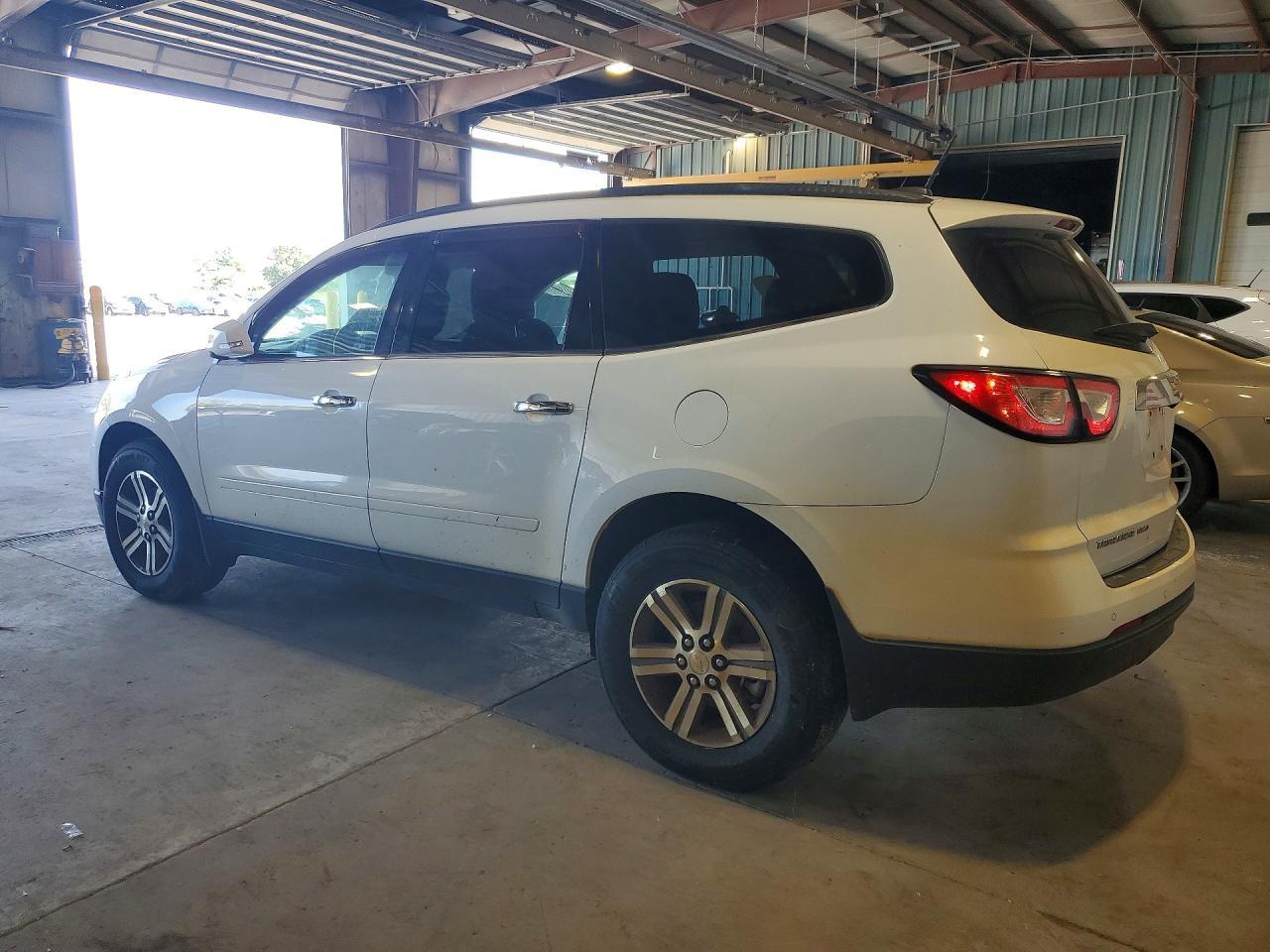 2017 Chevrolet Traverse Lt - zdjęcie 2