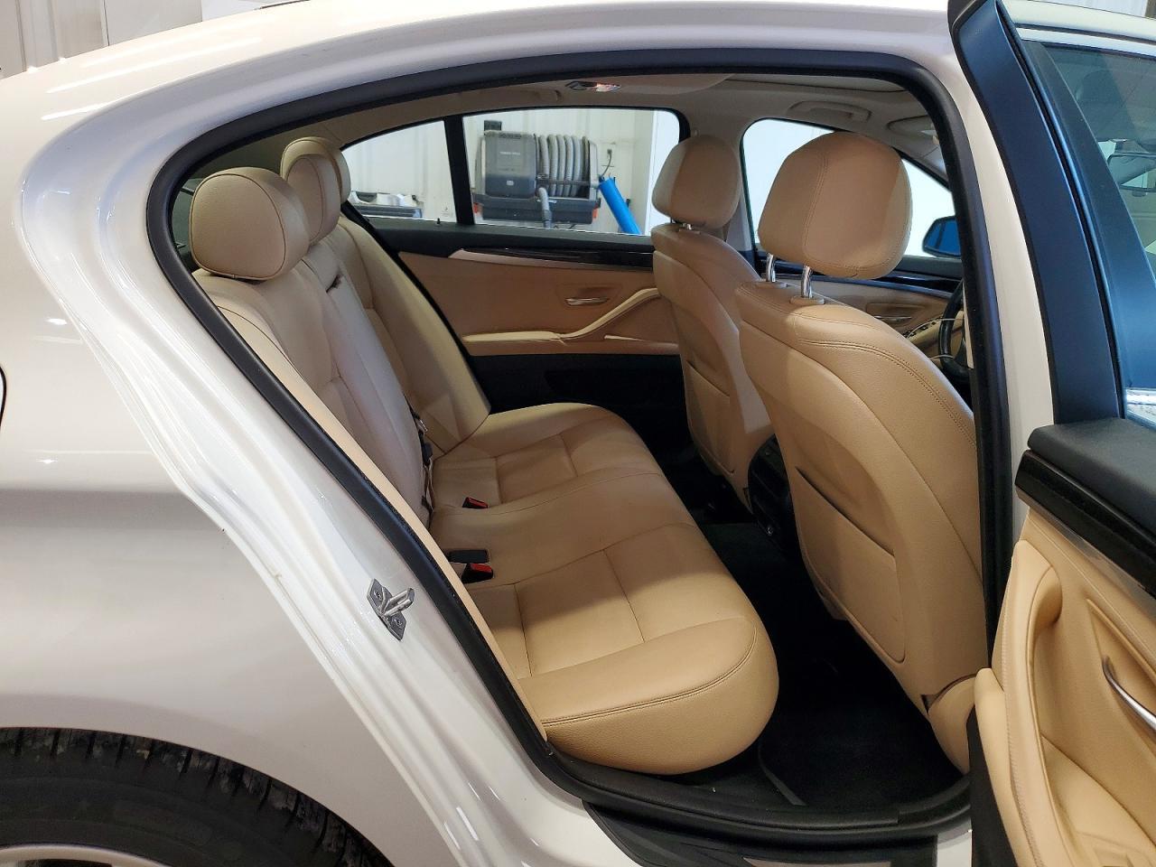 2016 BMW Seria 5 528i - zdjęcie 10