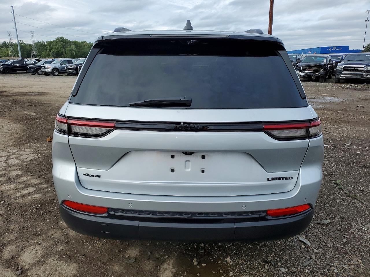 2023 Jeep Grand Cherokee Limited - zdjęcie 6