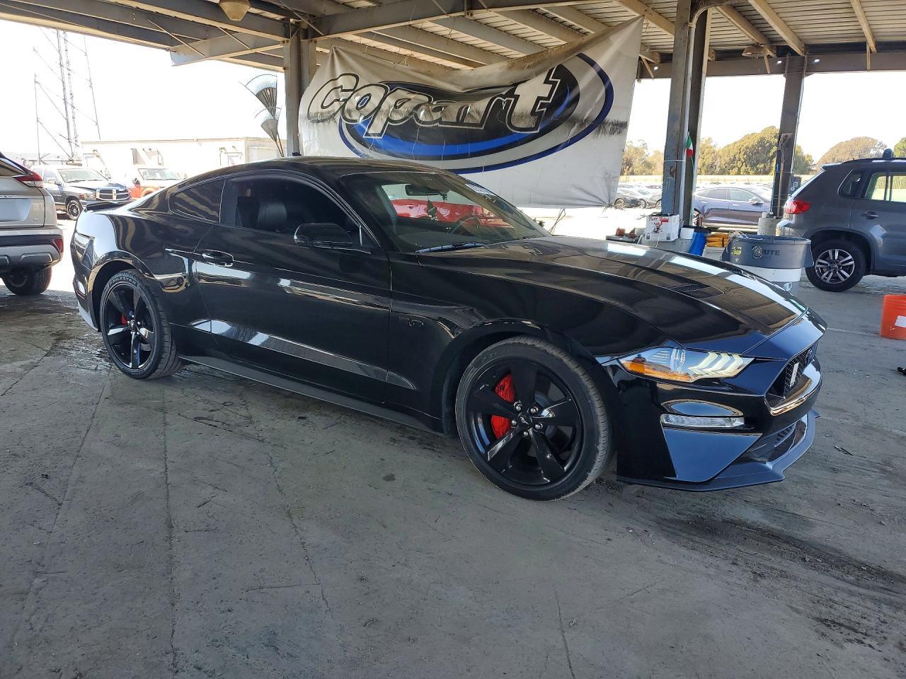 2022 Ford Mustang Gt - zdjęcie 4