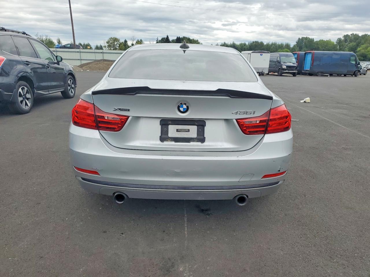 2014 BMW Seria 4 Coupe 435i - zdjęcie 6
