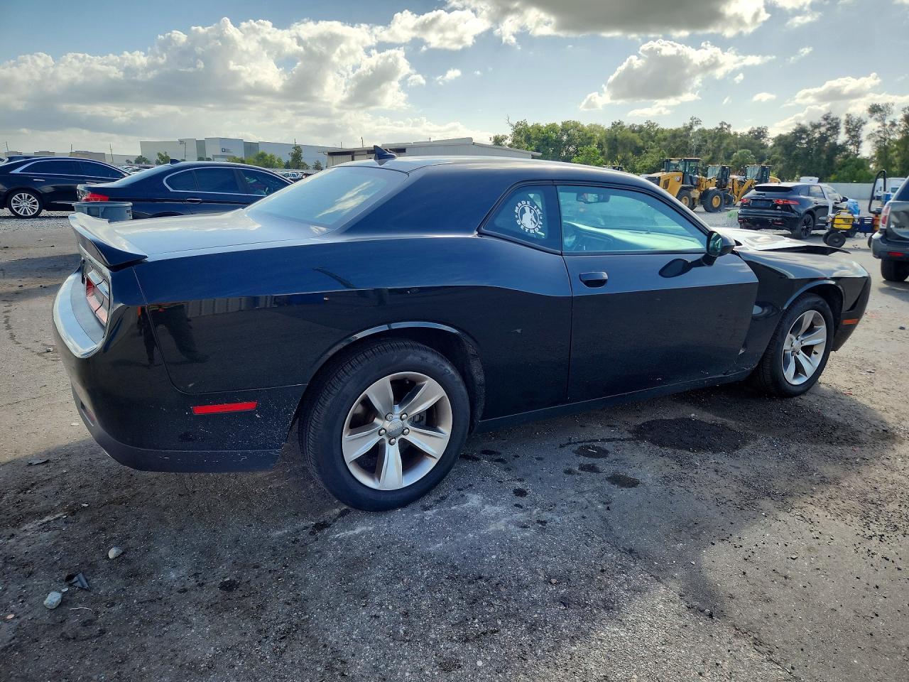 2018 Dodge Challenger Sxt - zdjęcie 3