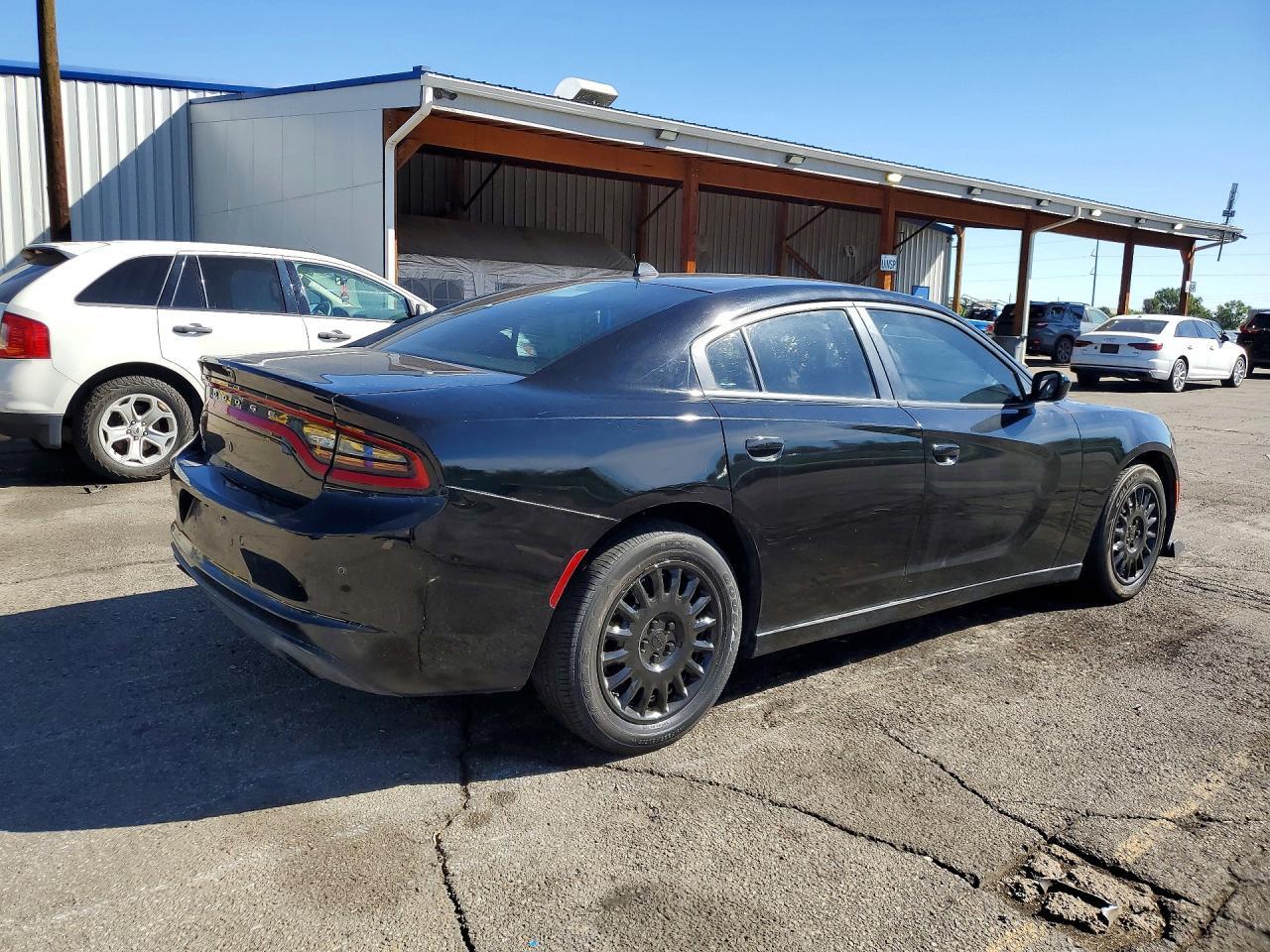 2015 Dodge Charger Police - zdjęcie 3